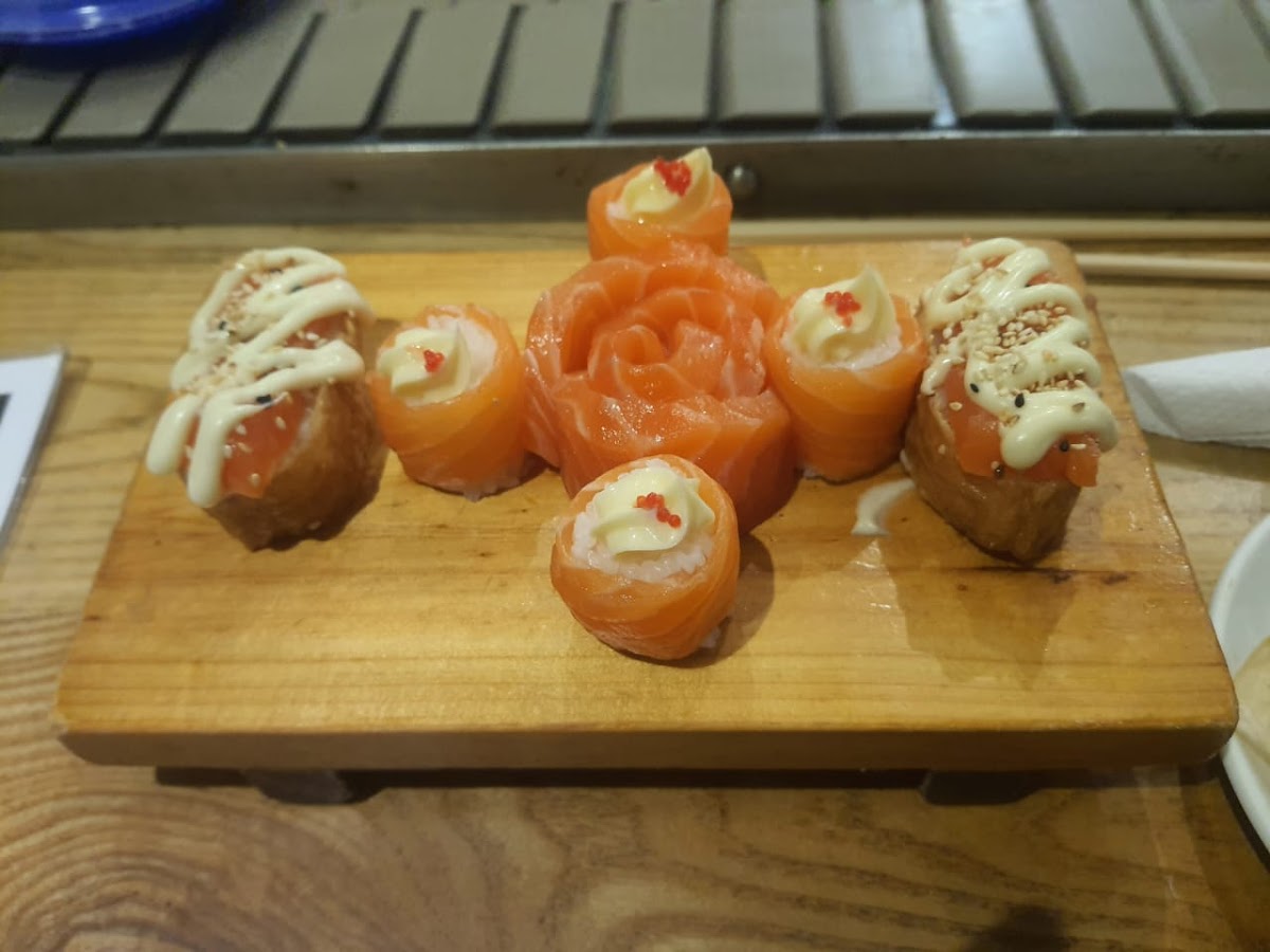 Yang Yang Chinese Restaurant & Sushi Bar-4