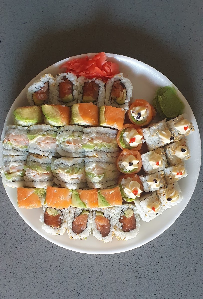 Yang Yang Chinese Restaurant & Sushi Bar-5