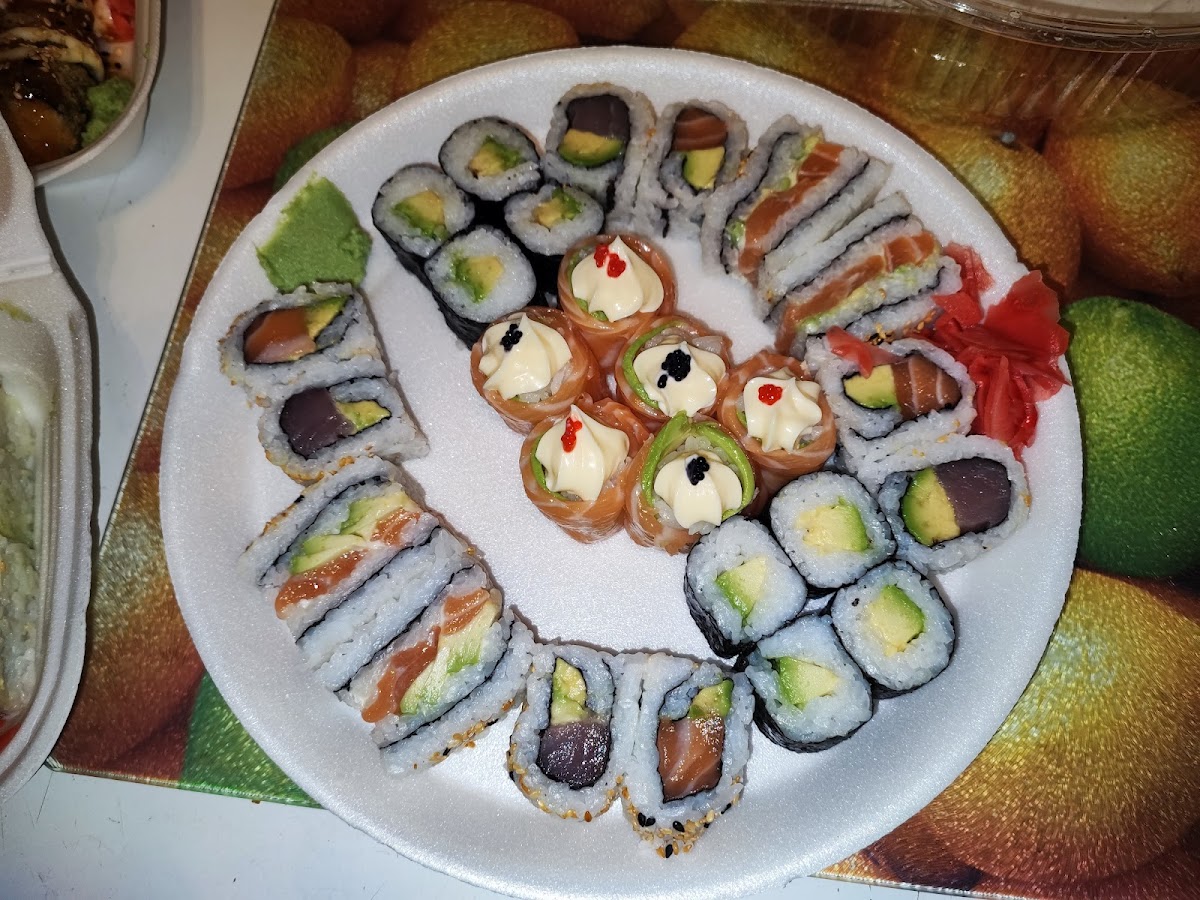 Yang Yang Chinese Restaurant & Sushi Bar-7